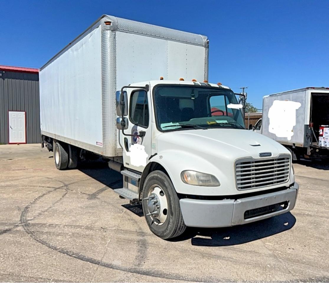 2011 Freightliner M2