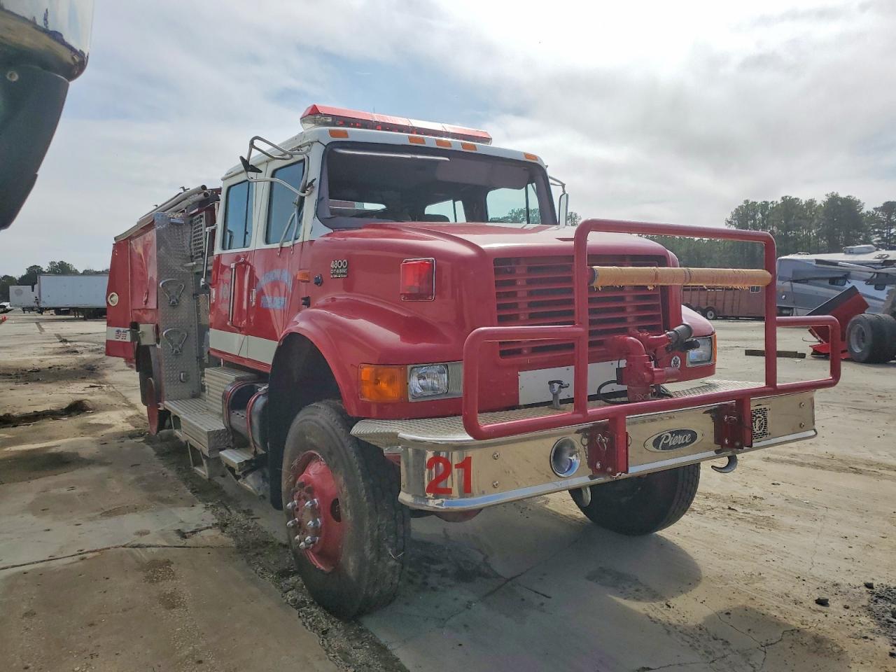 2002 International 4800