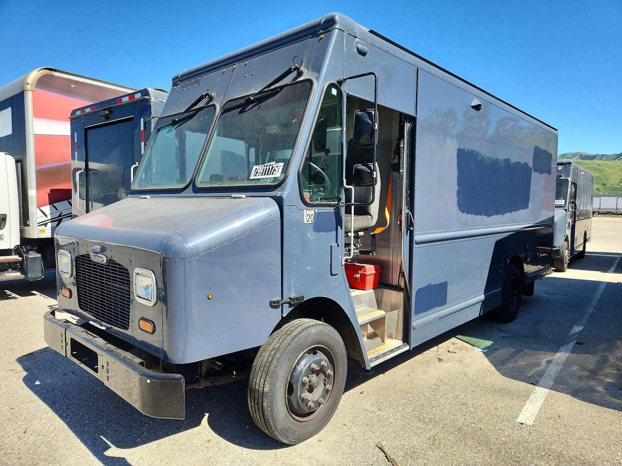 2020 Freightliner Chassis