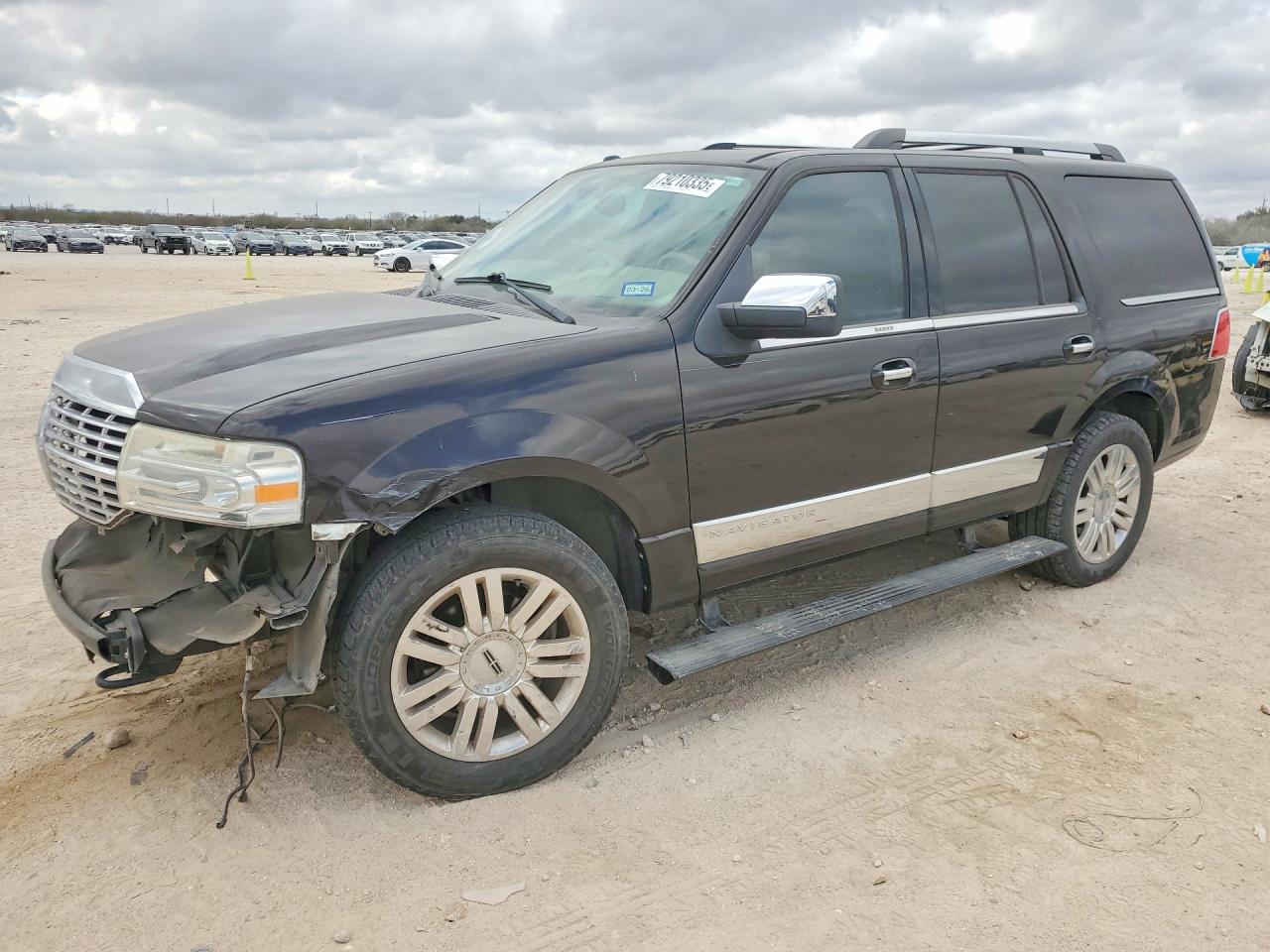 2013 Lincoln Townhouse Navigator