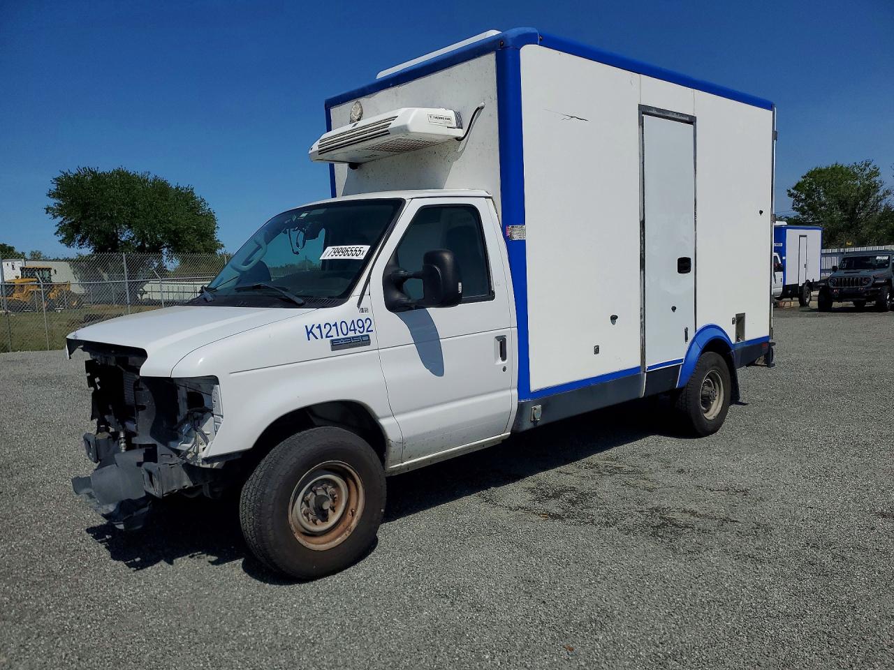 2023 Ford E-350