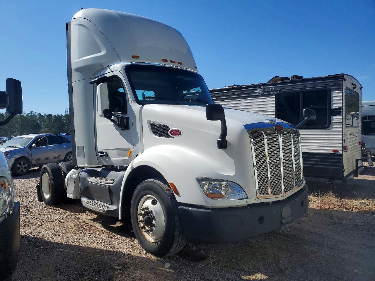 2018 Peterbilt 579