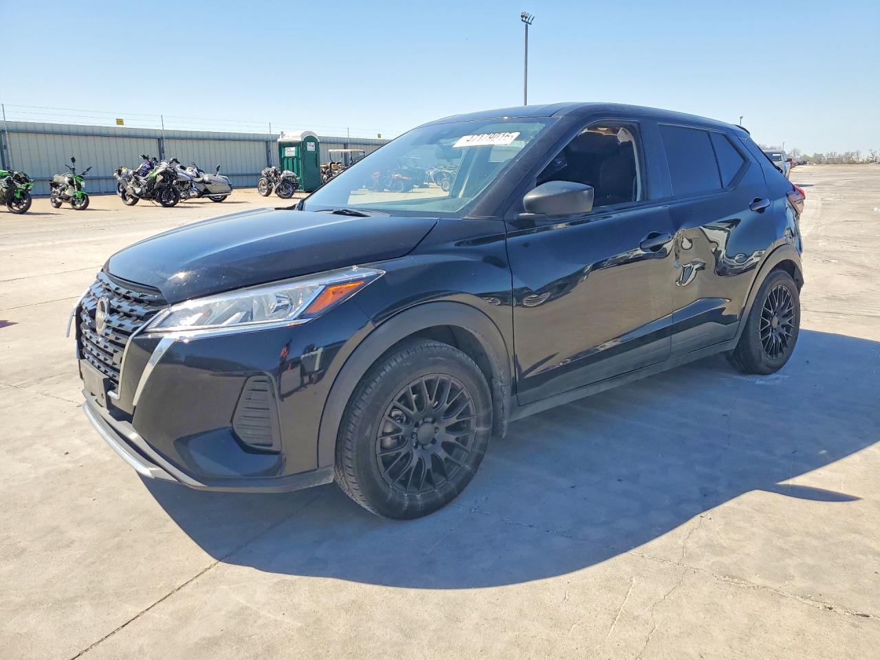 2022 Nissan Kicks