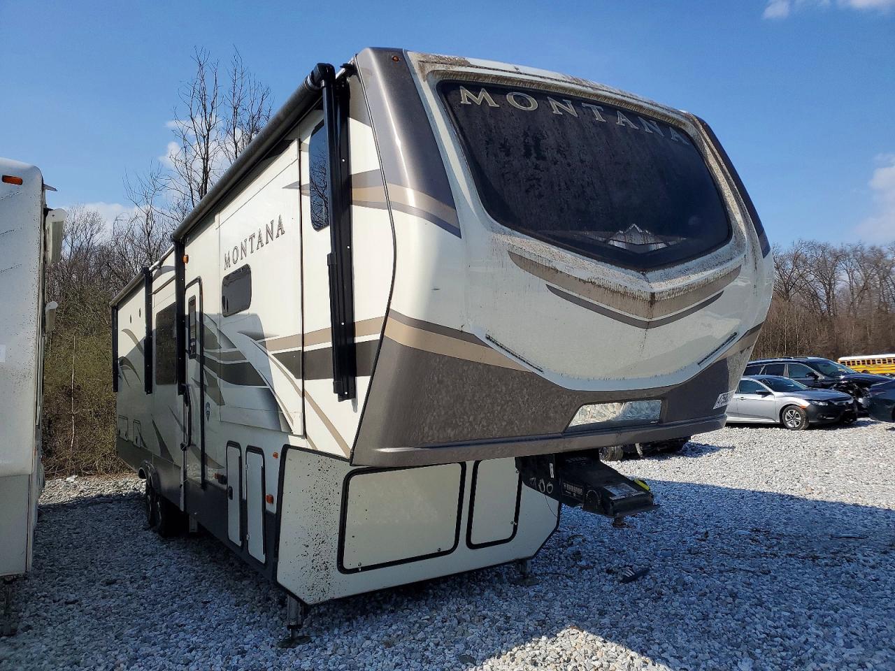 Montana Trailer