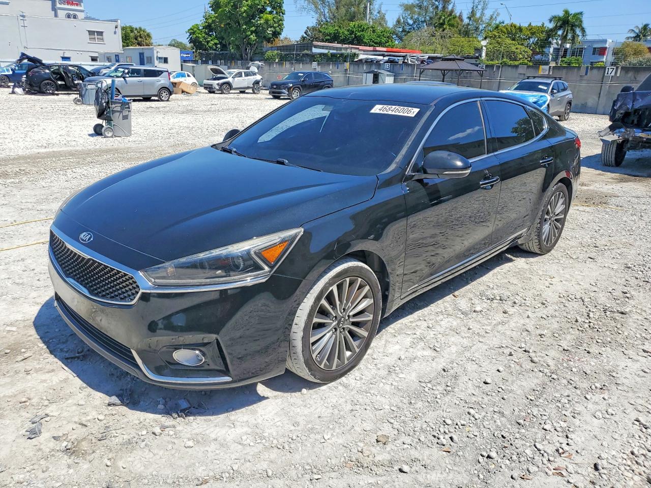 2017 Kia Cadenza