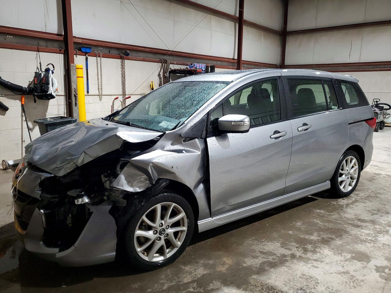 2013 Mazda 5