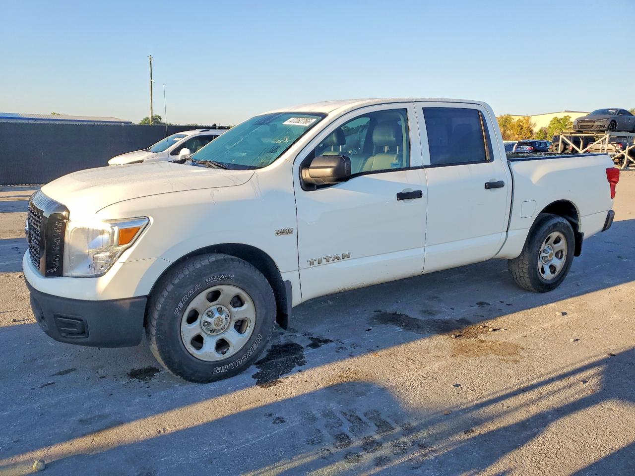 2017 Nissan Titan