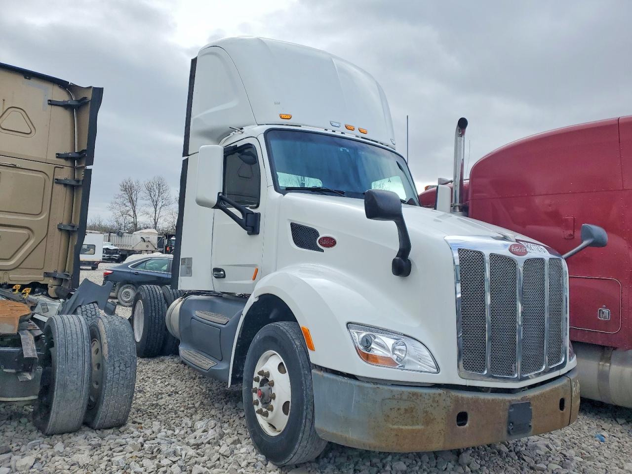 2016 Peterbilt 579
