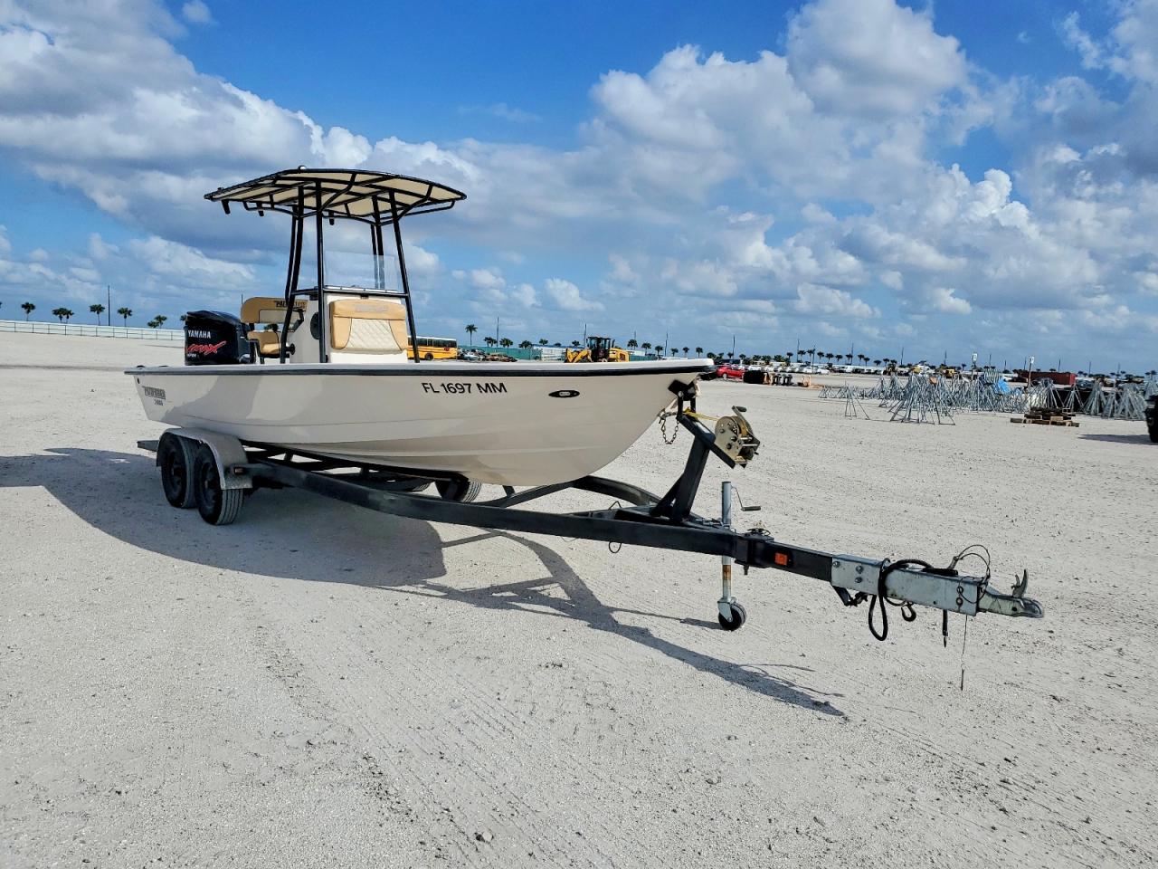 2004 Marlin Yacht Boat