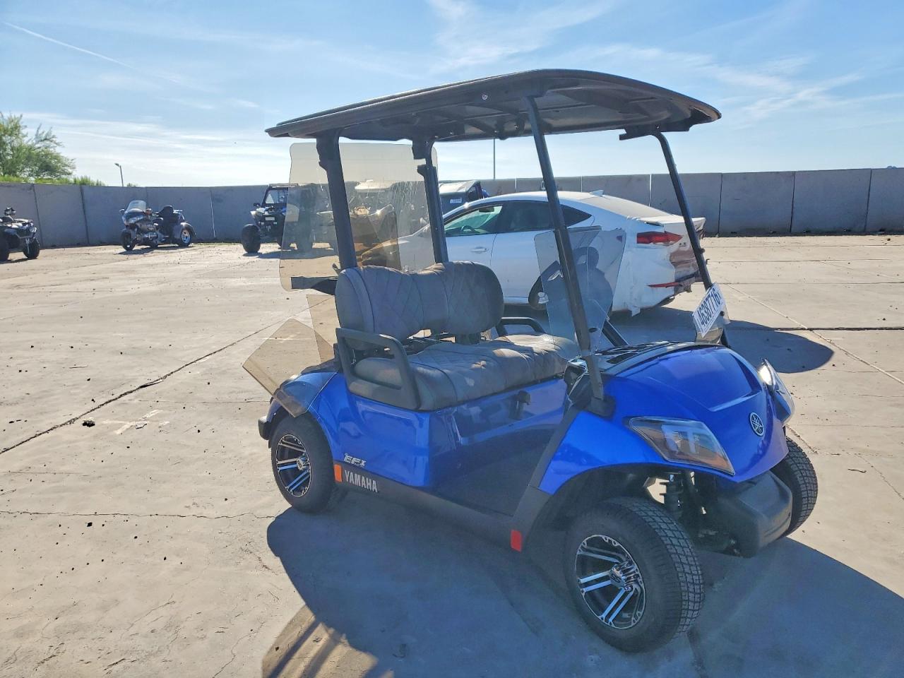 2022 Yama Golf Cart
