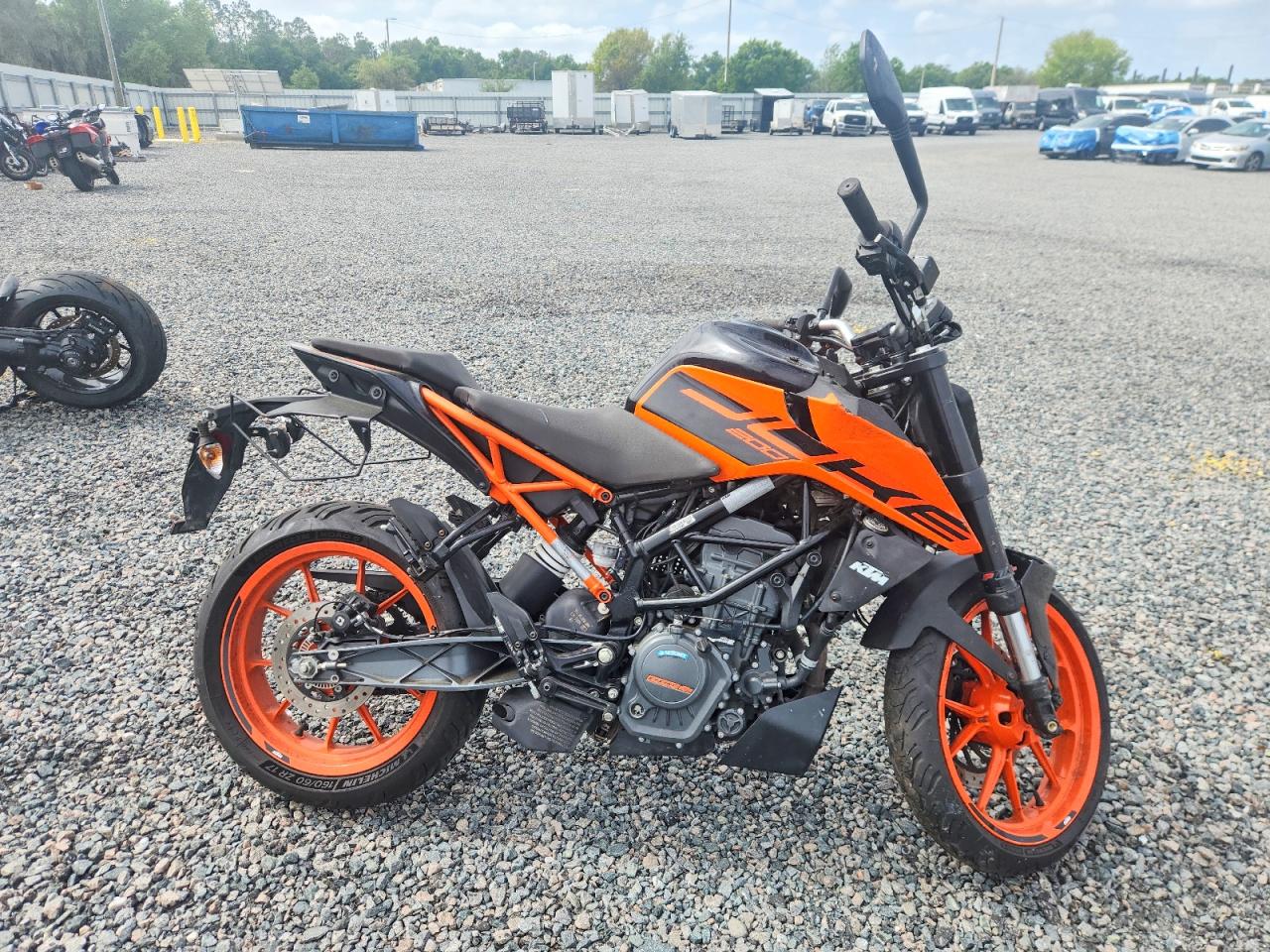 2023 Ktm 200