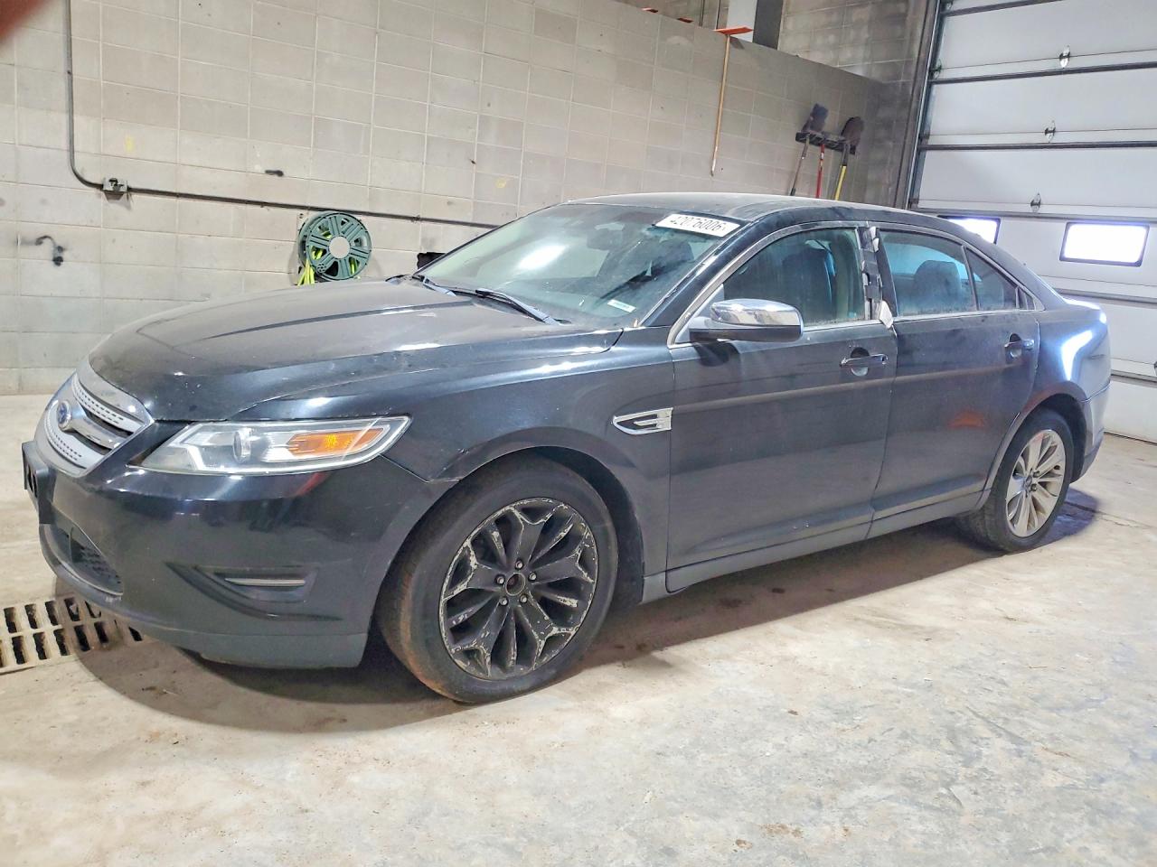 2011 Ford Taurus