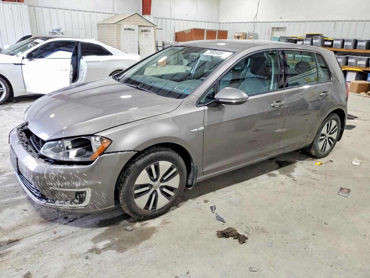 2016 Volkswagen e-Golf