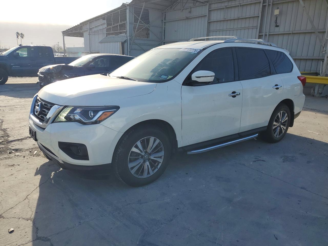2020 Nissan Pathfinder