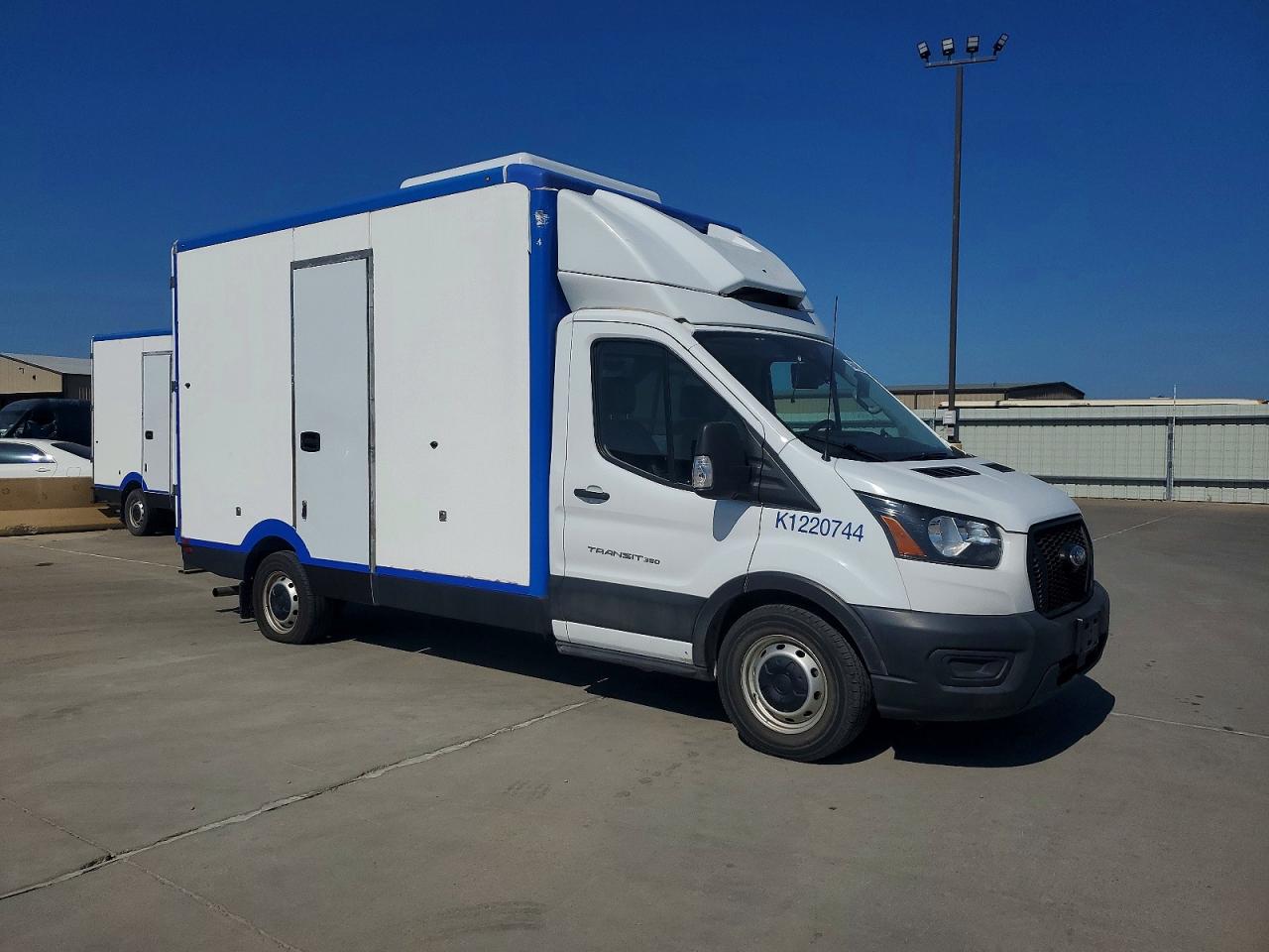 2022 Ford Transit