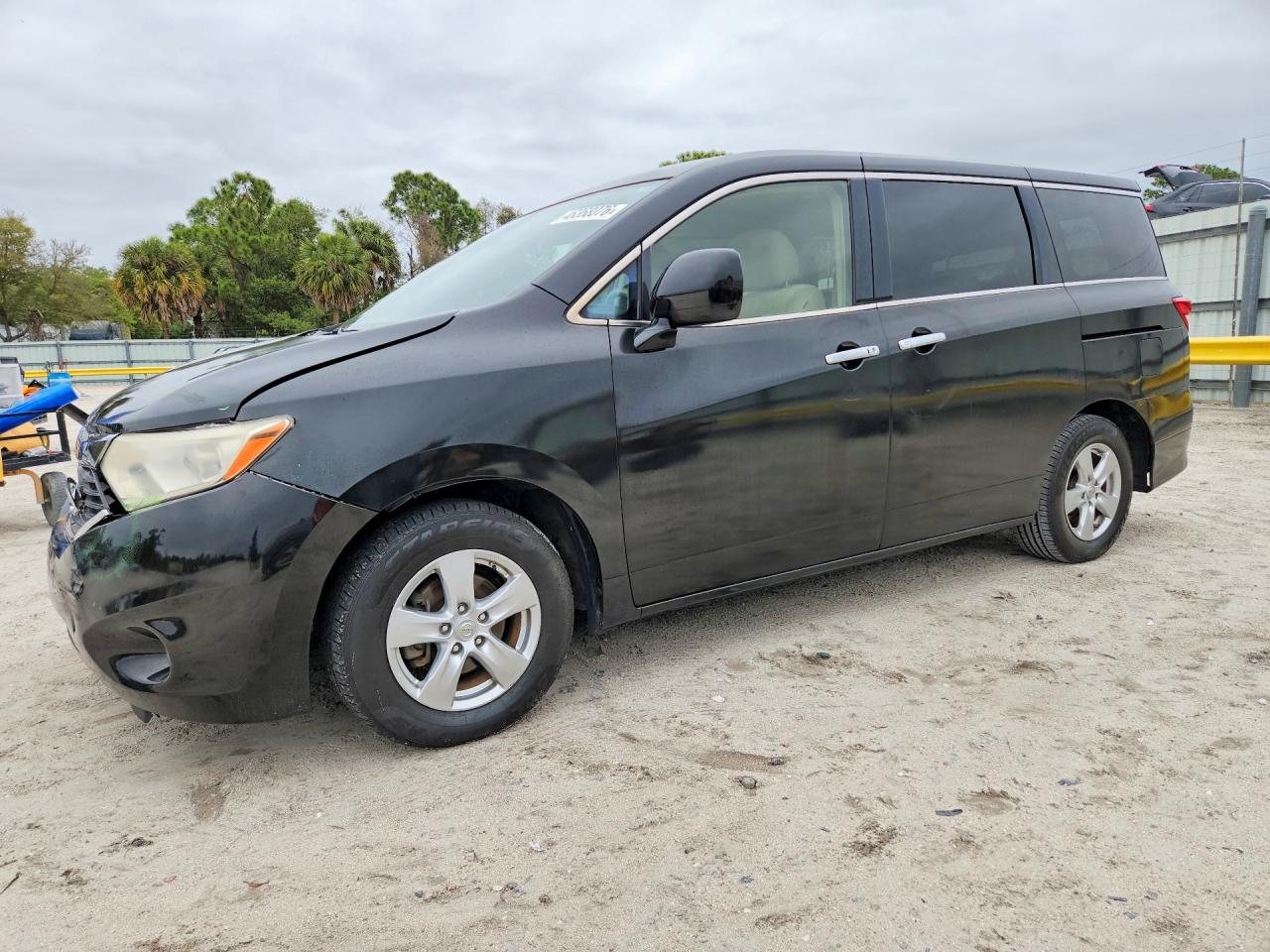 2015 Nissan Quest