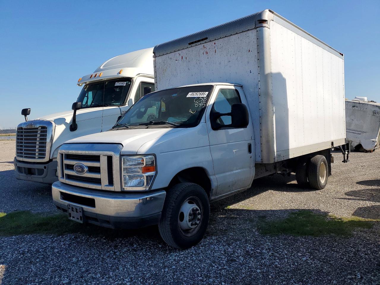 Ford E-350