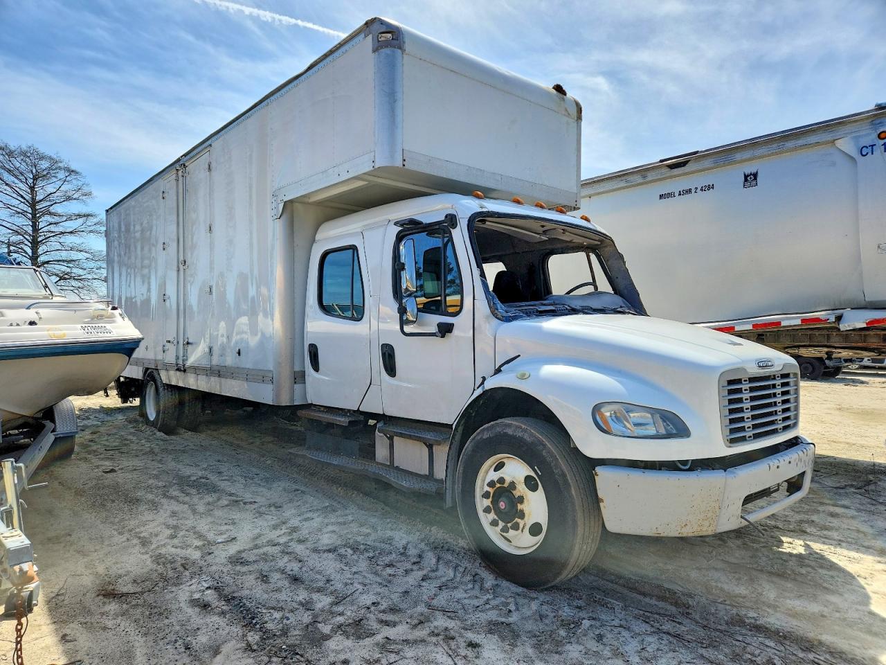 2015 Freightliner M2