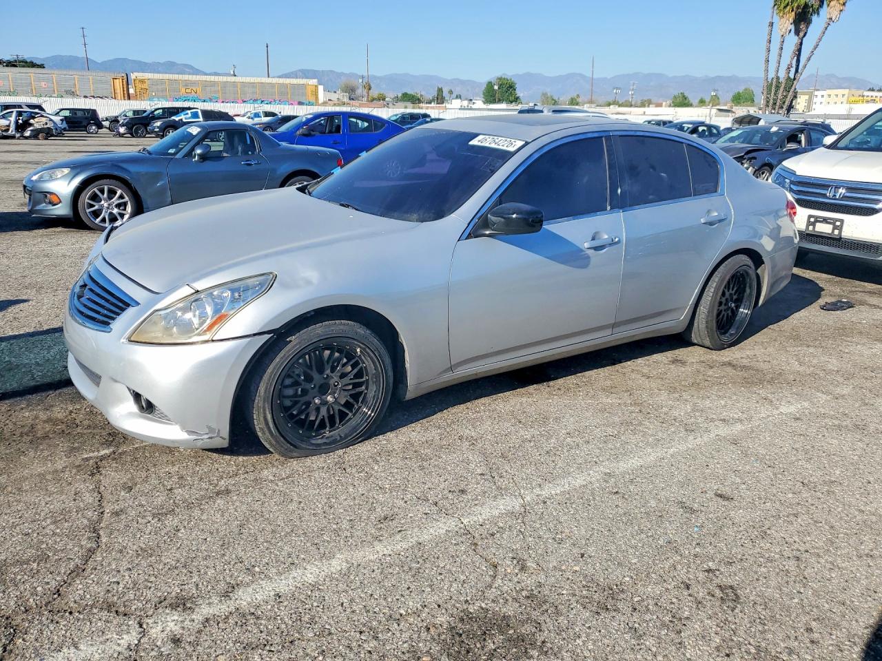 Infiniti G37
