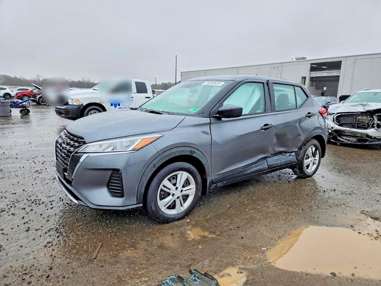 2023 Nissan Kicks