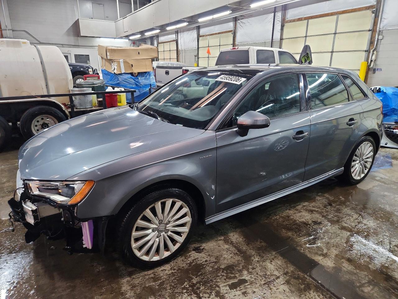 2016 Audi A3 e-tron