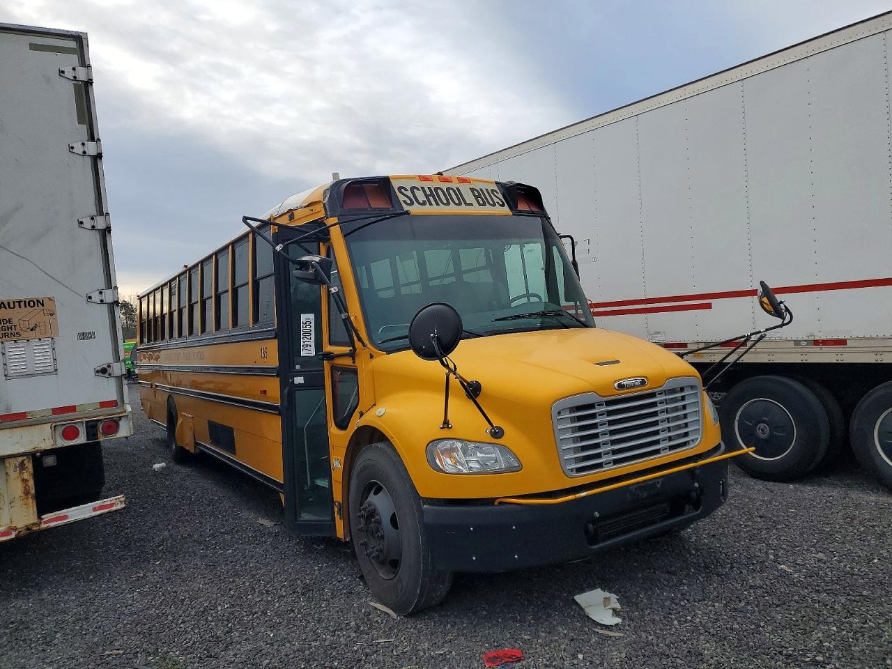 2015 Freightliner Chassis