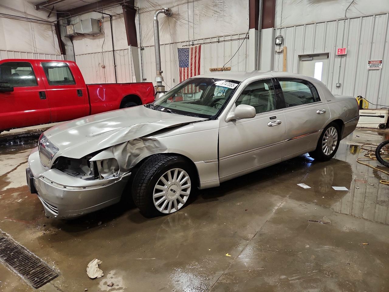 Lincoln Town Car