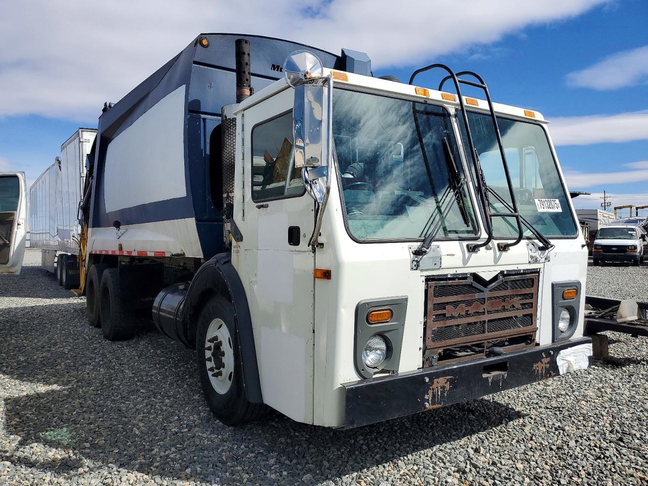 2008 Mack Leu613