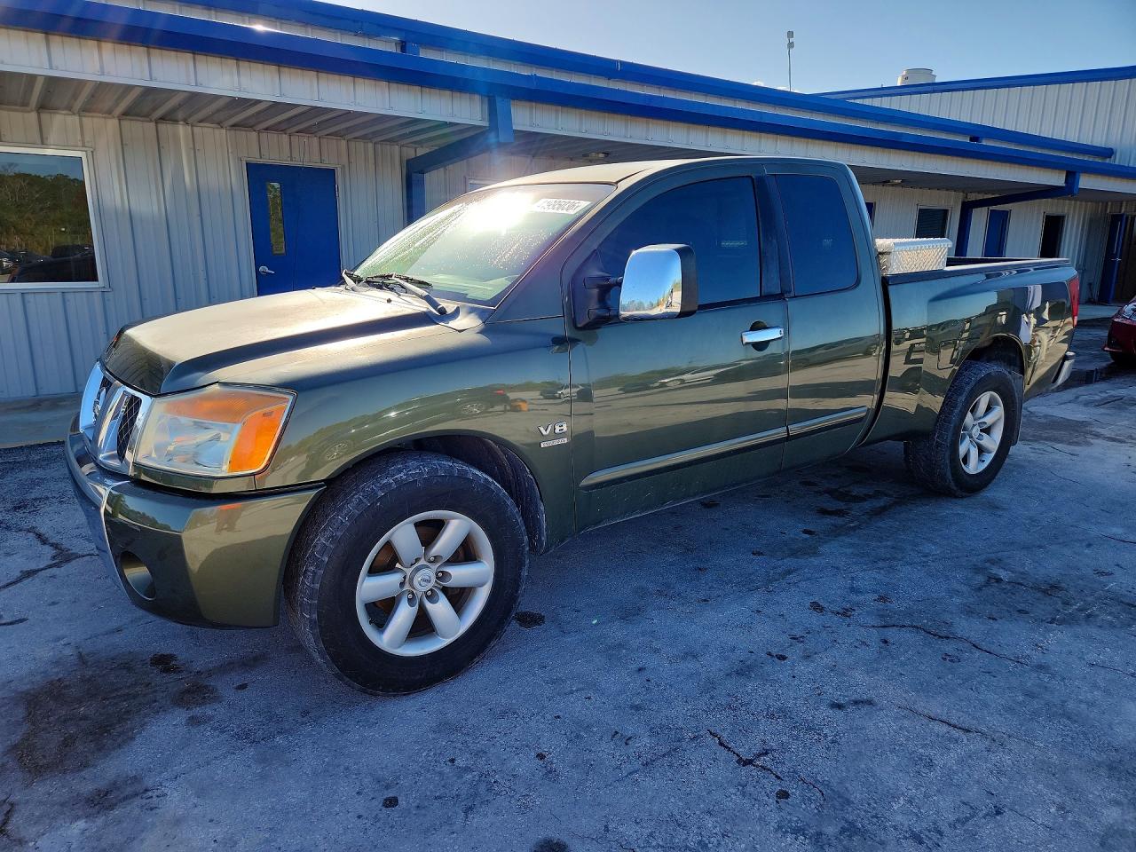 2004 Nissan Titan