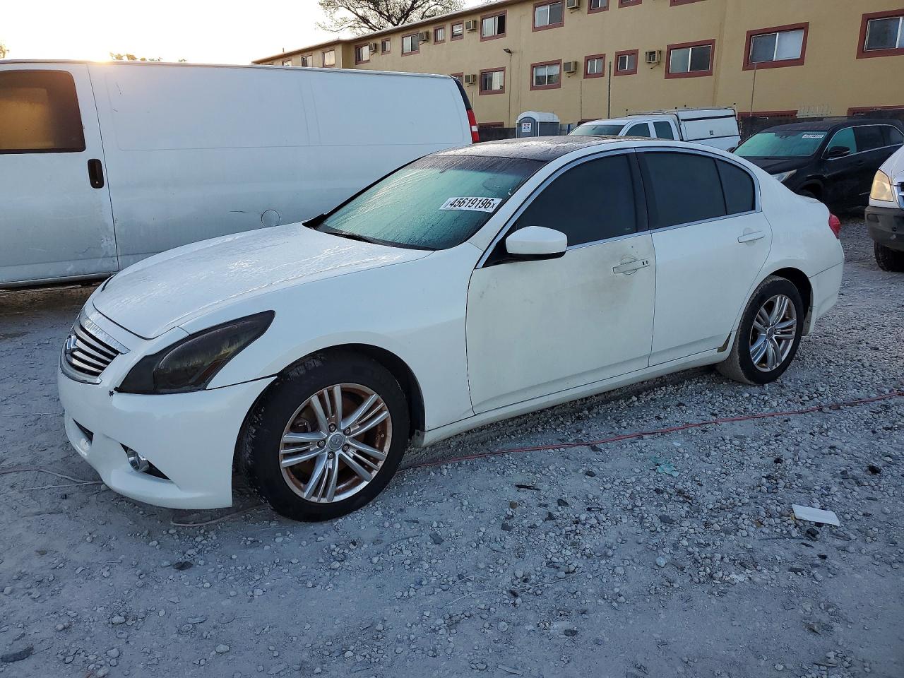 2015 Infiniti Q40