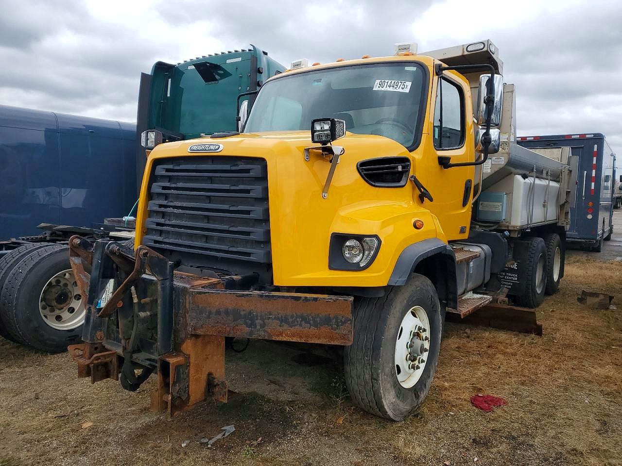 Freigliner 108sd