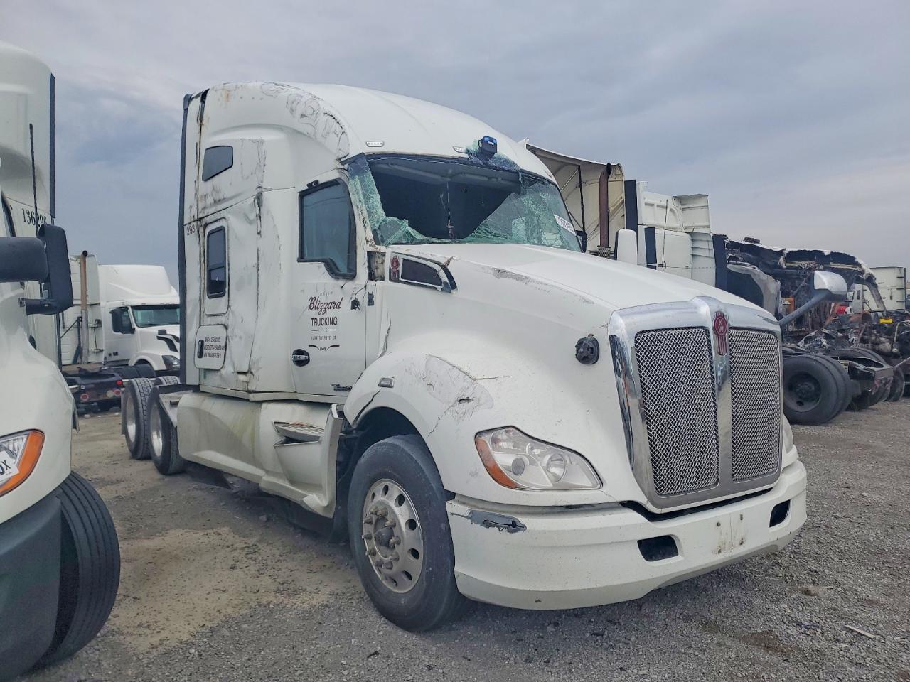 2022 Kenworth T680