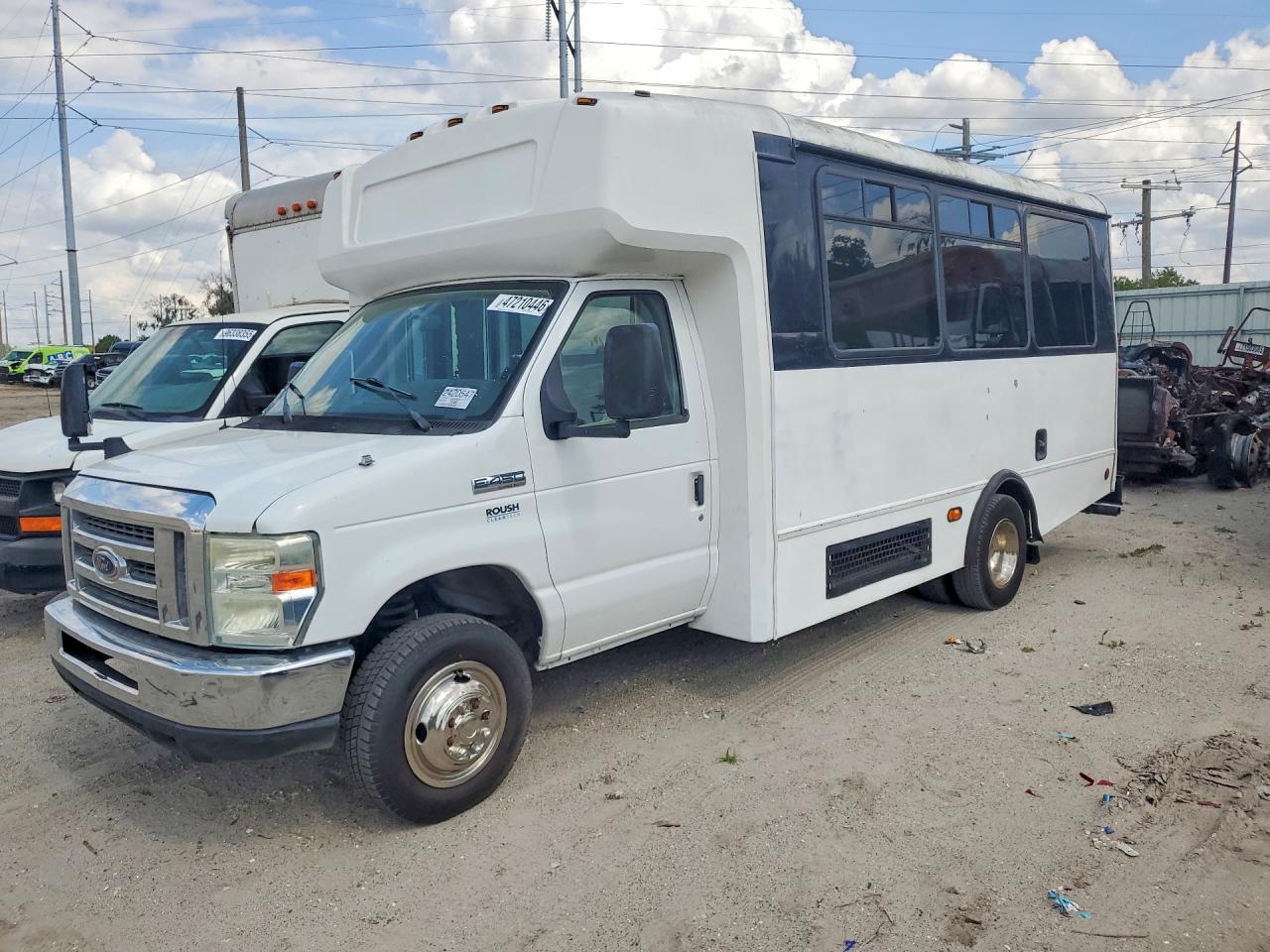 2015 Ford Econoline