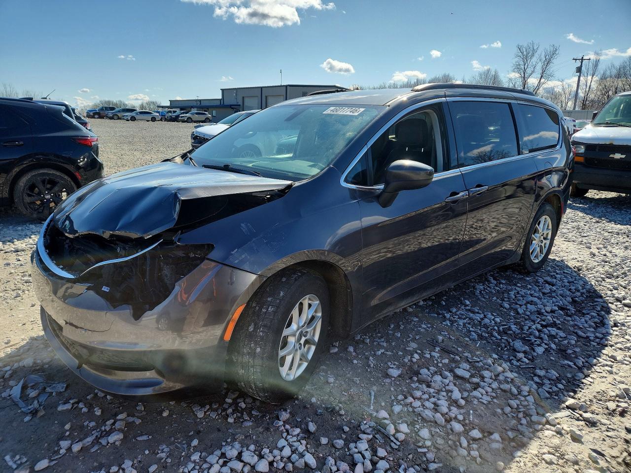 2021 Chrysler Voyager