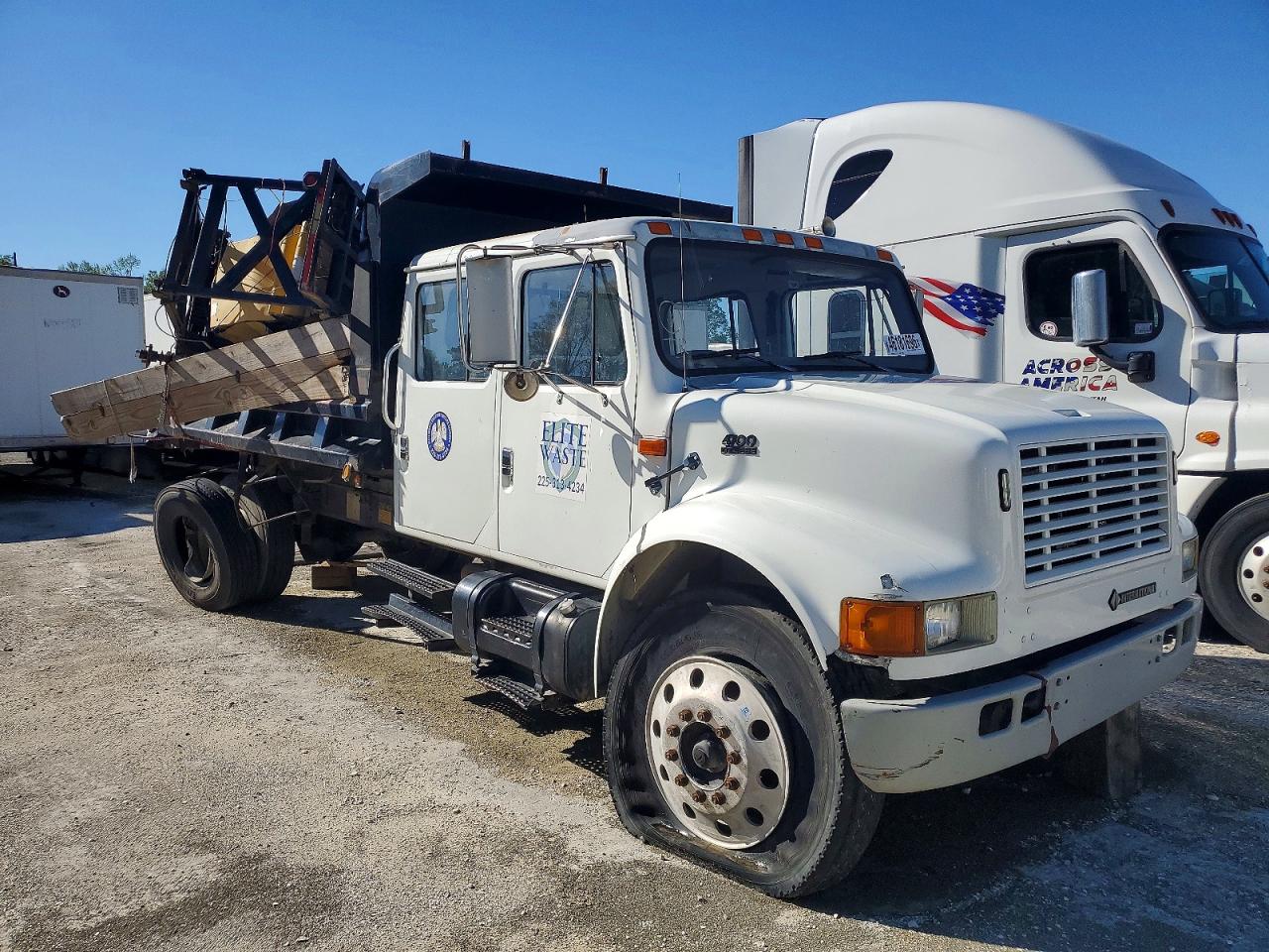 2002 International 4000-Series