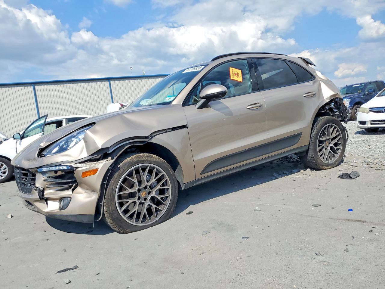 2016 Porsche Macan