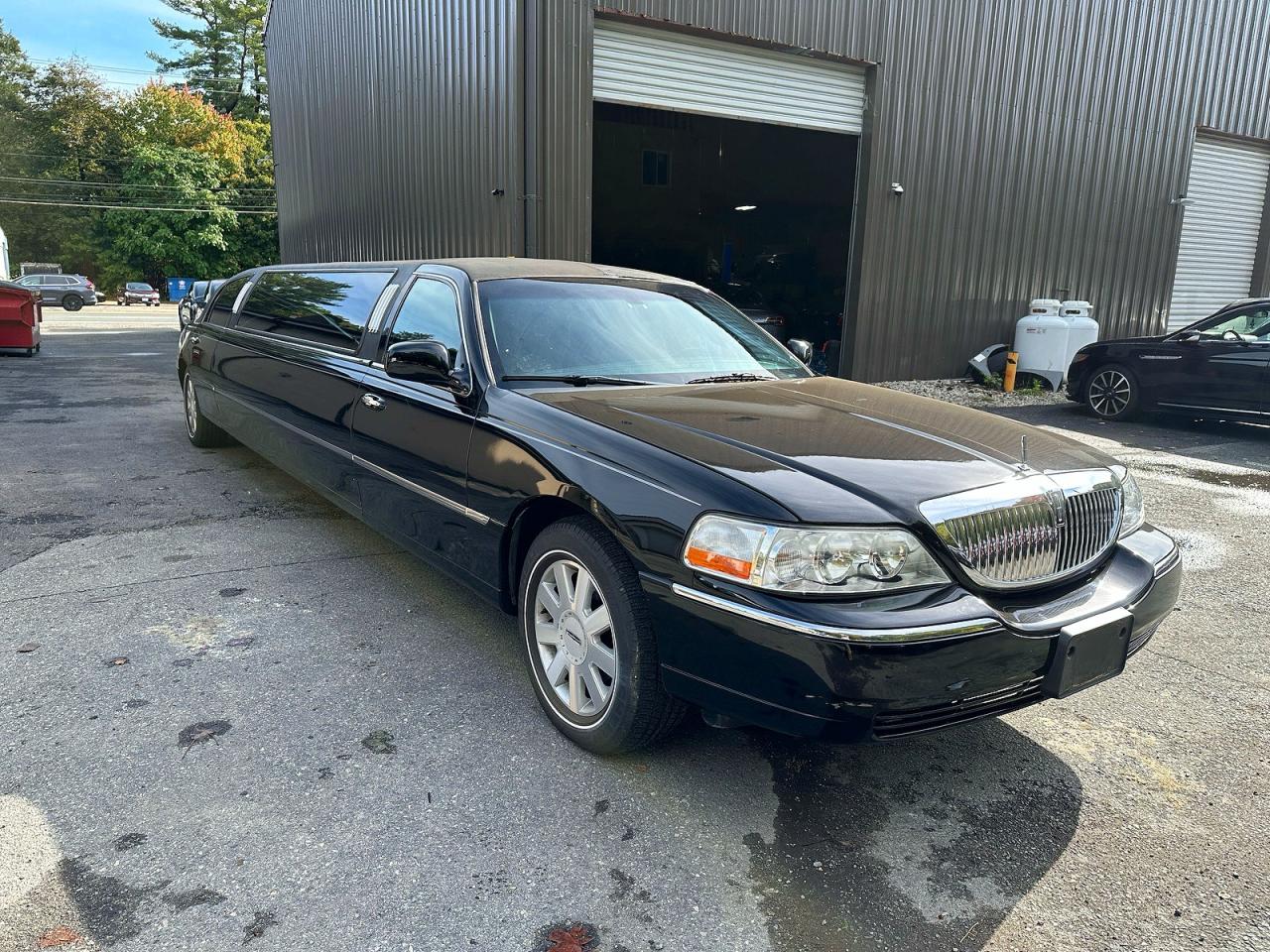 Lincoln Town Car
