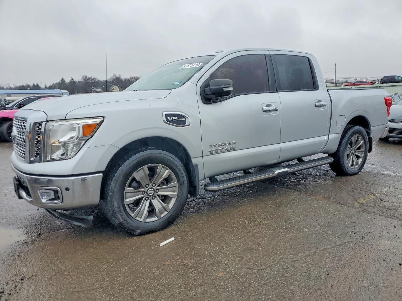 2017 Nissan Titan