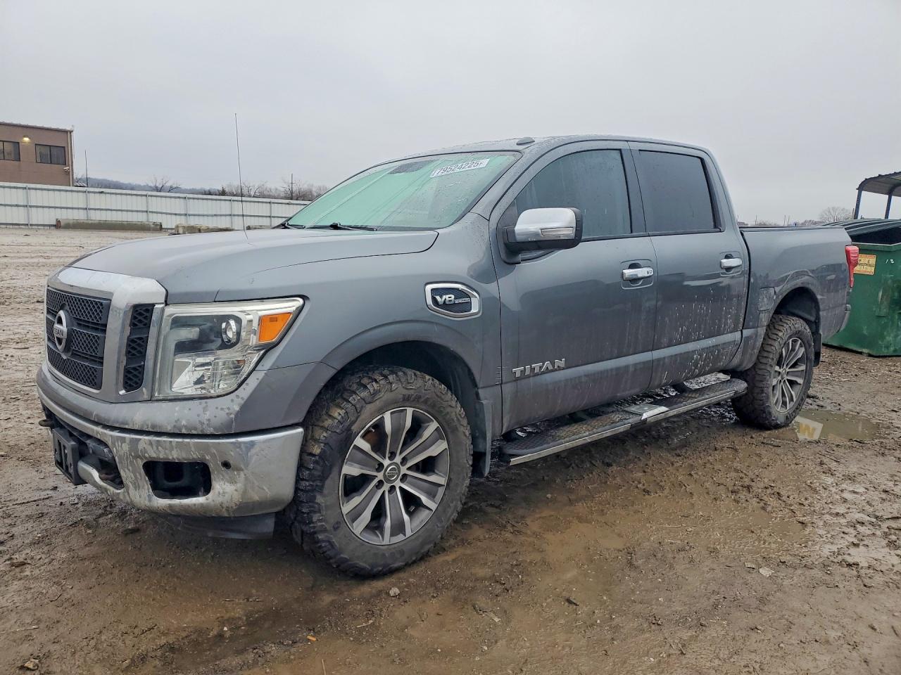 2017 Nissan Titan