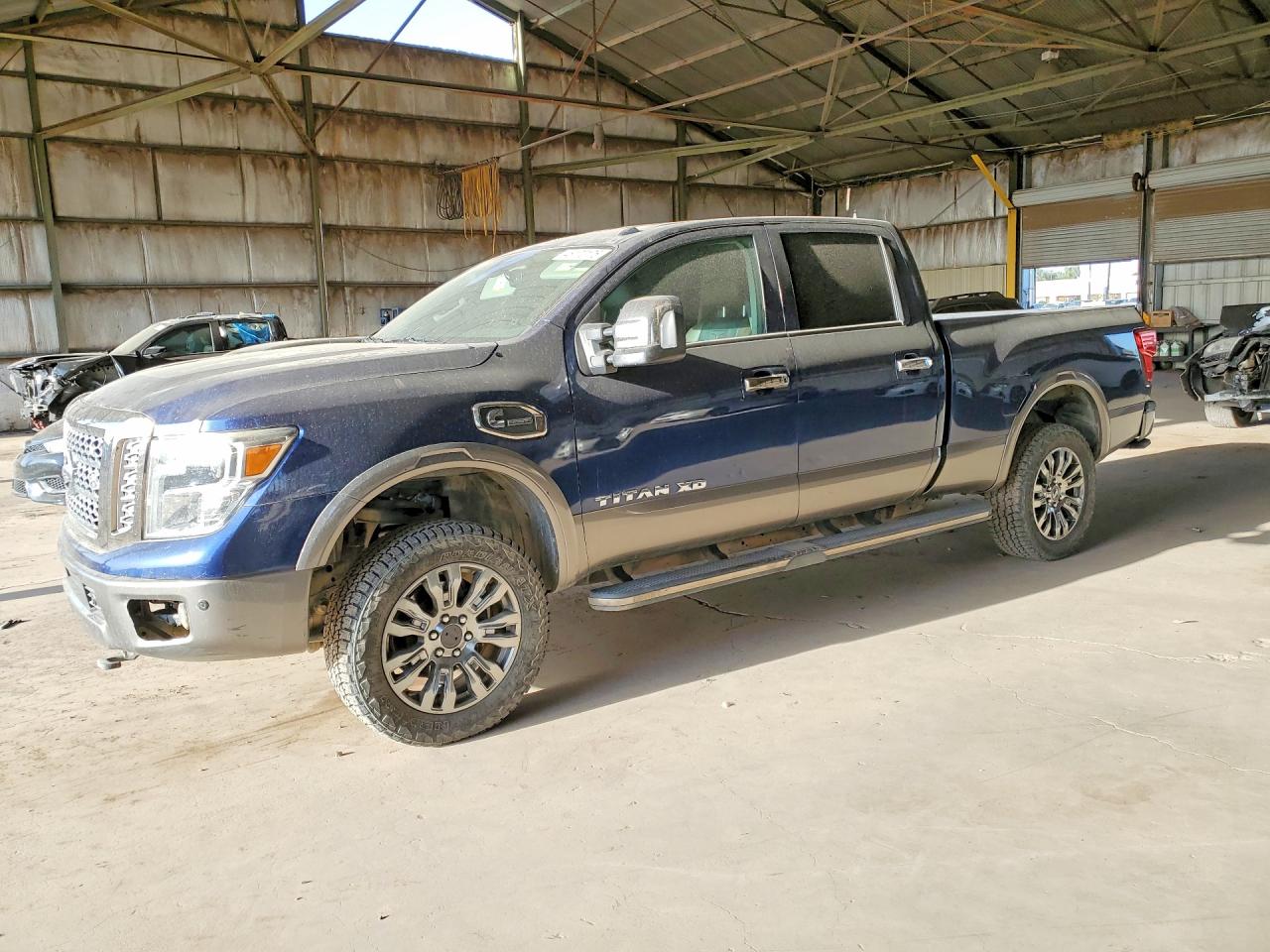 2017 Nissan Titan