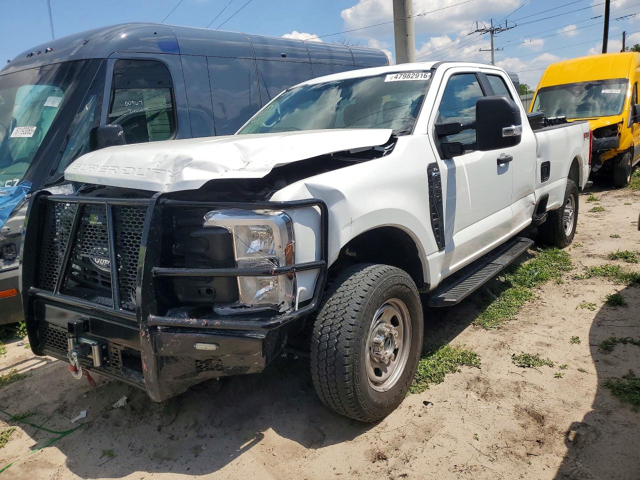 Ford F-350 Super Duty