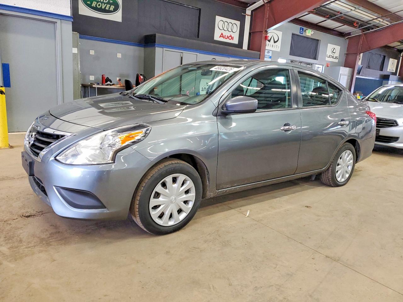 2019 Nissan Versa