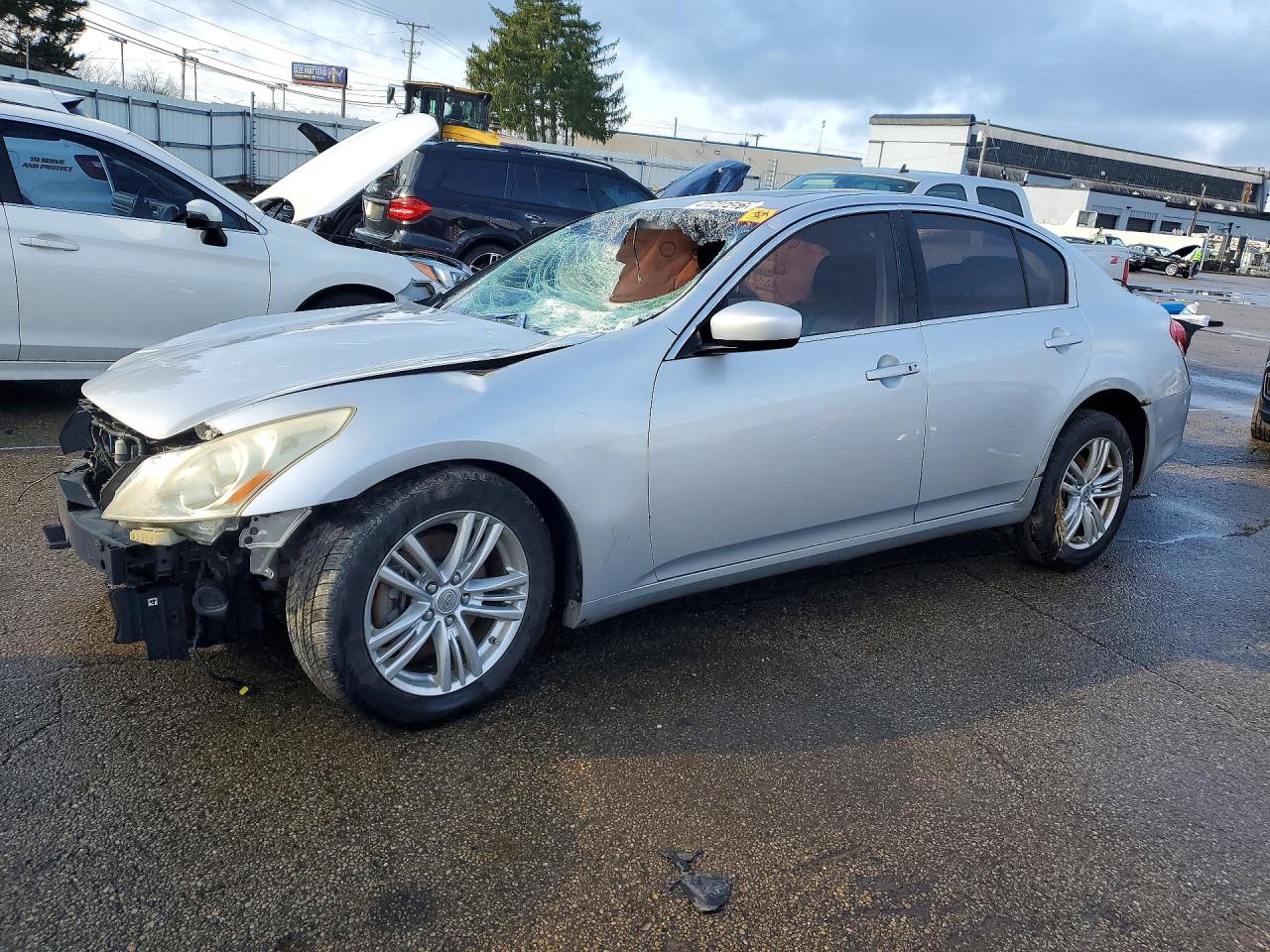 2011 Infiniti G25