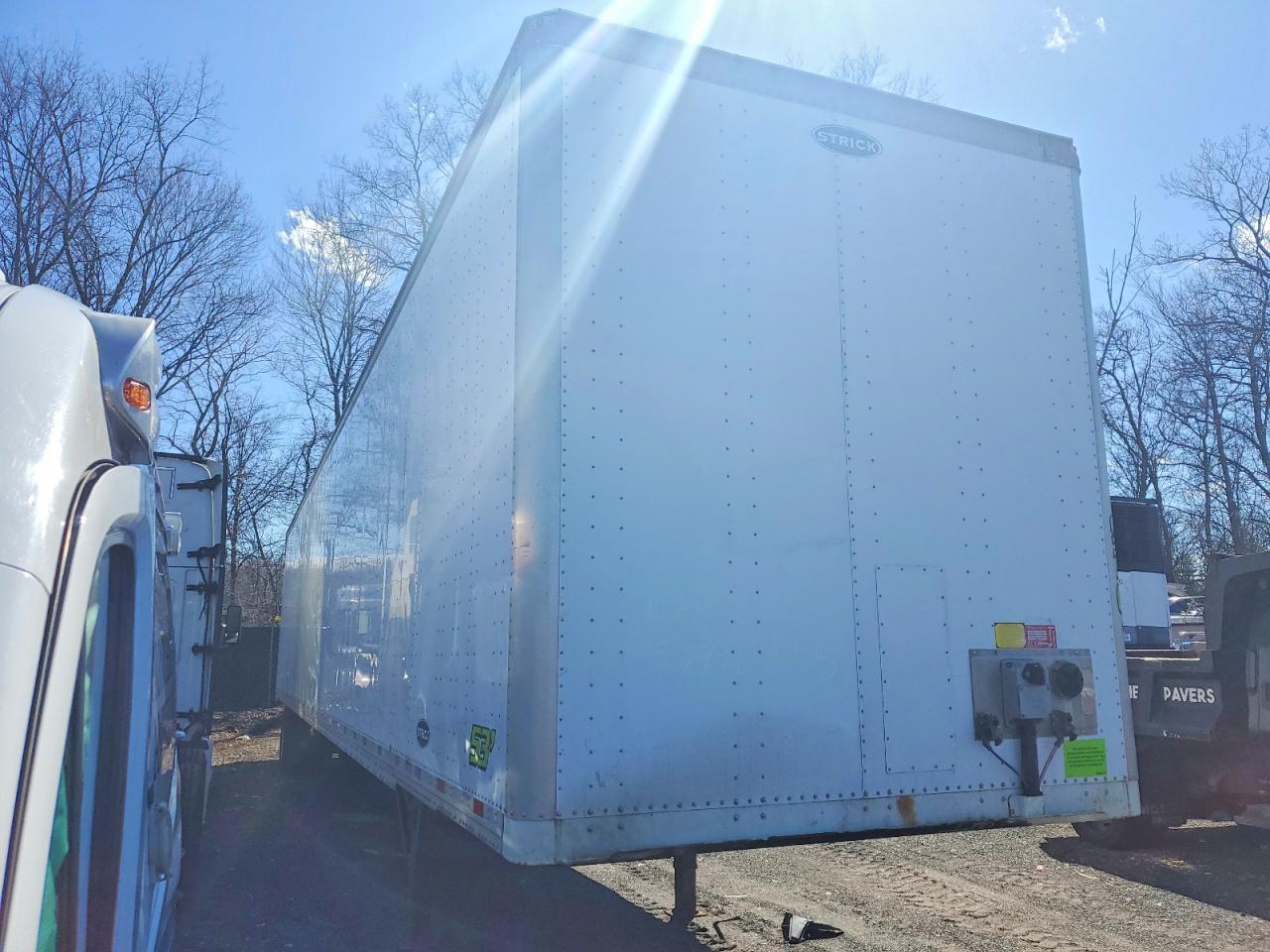 2019 Strick Trailer