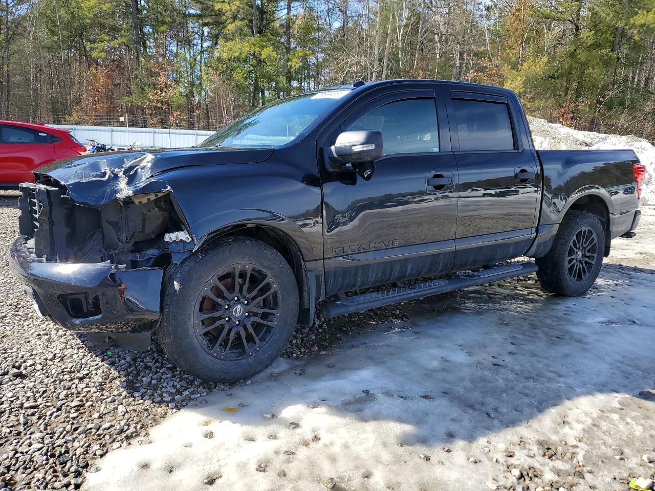 2018 Nissan Titan
