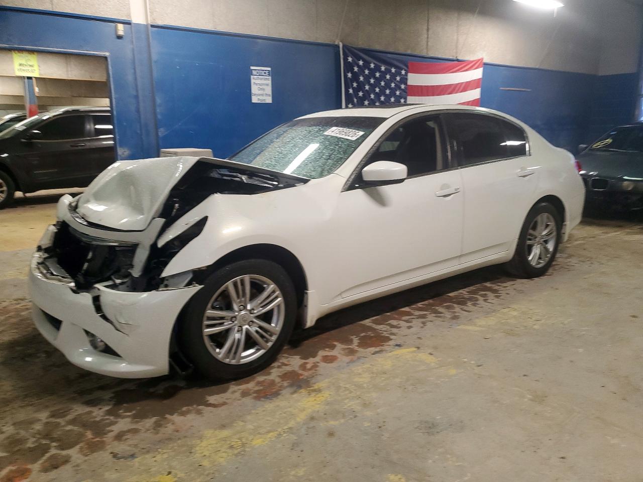 2013 Infiniti G37