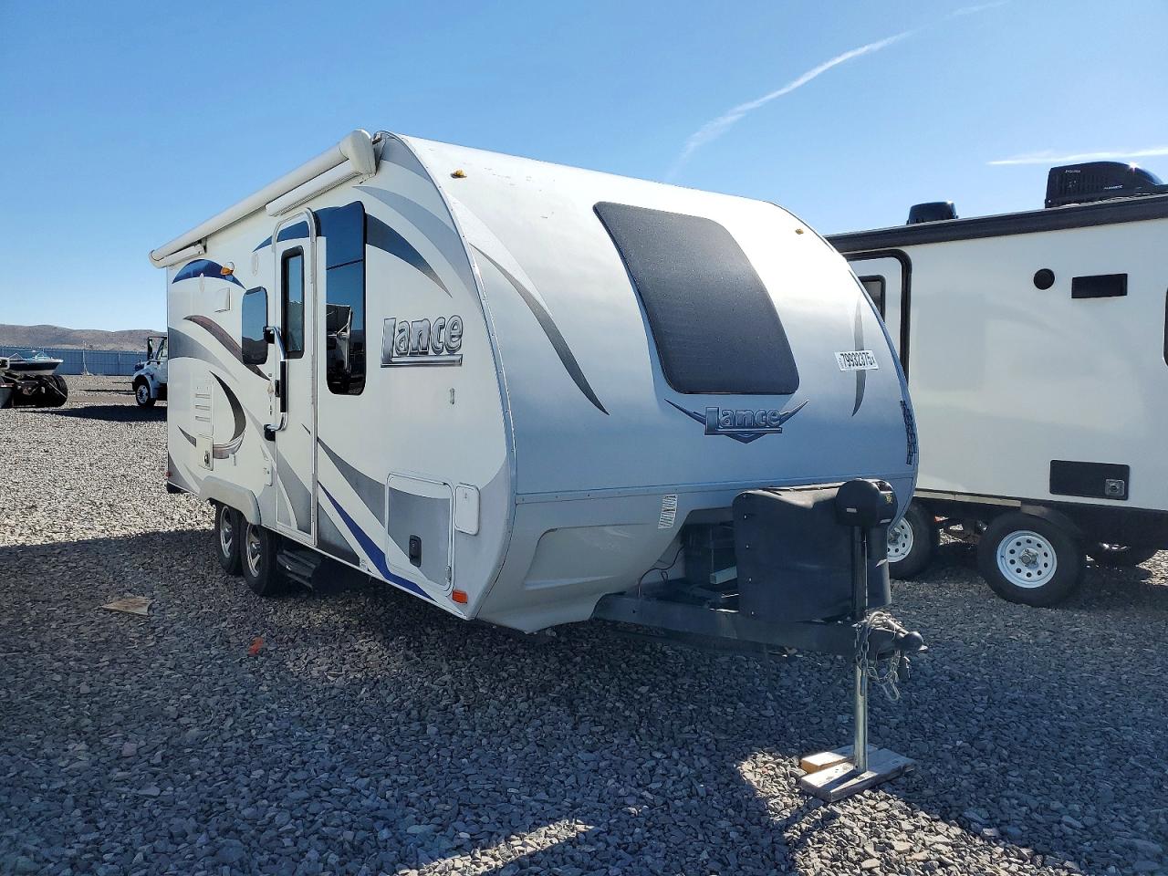 2016 Lance Camper