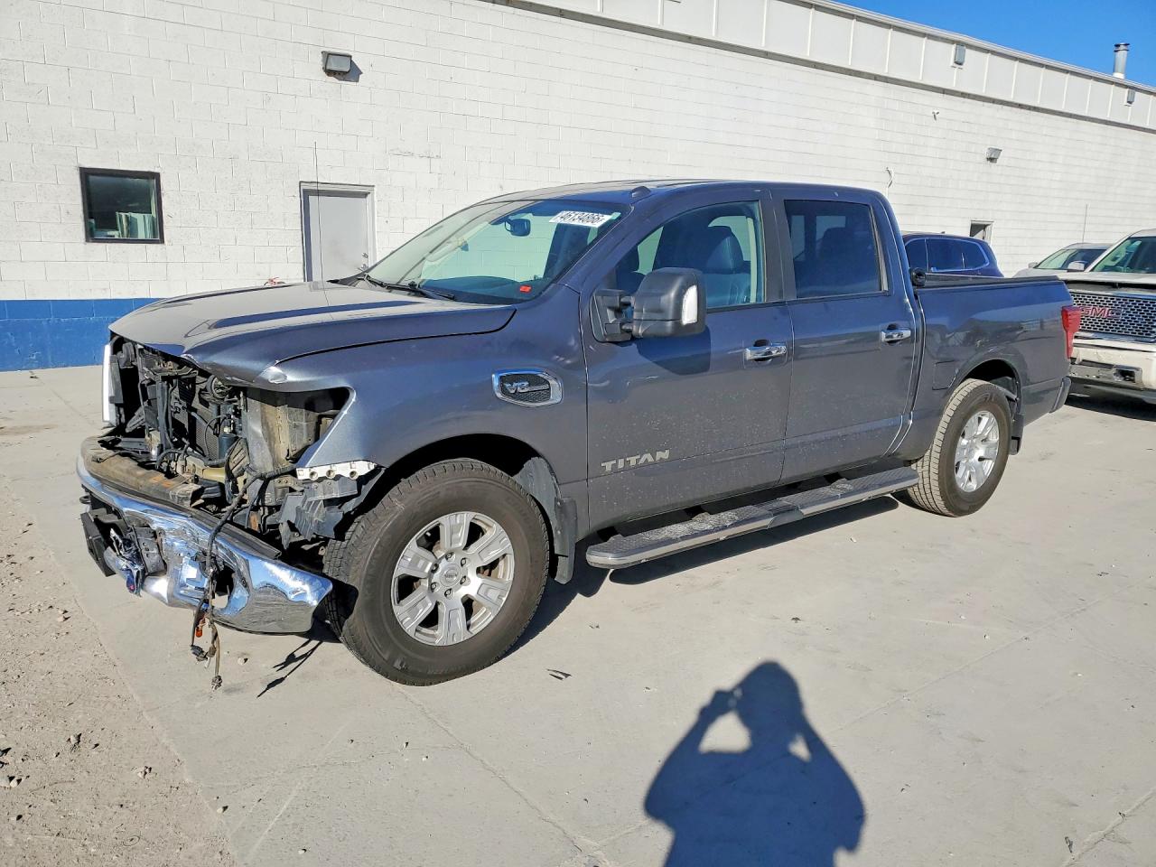 2017 Nissan Titan