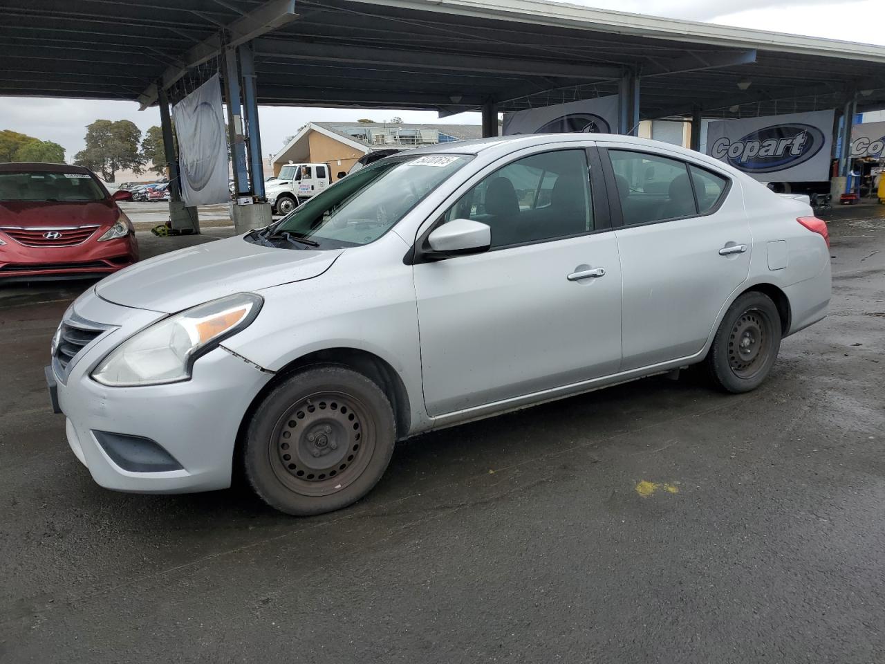 2016 Nissan Versa s S