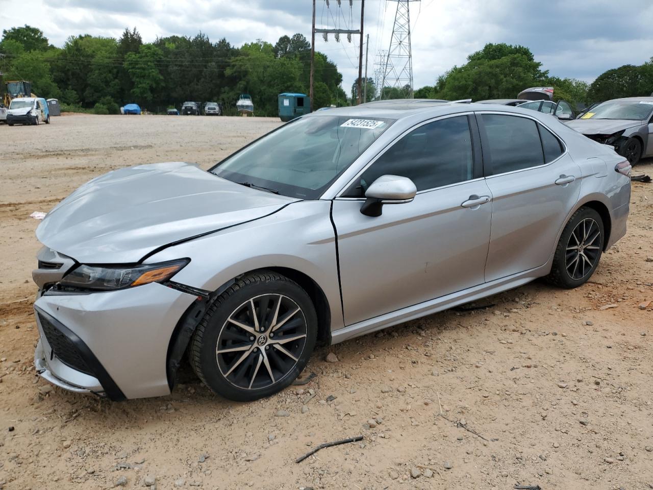 2022 Toyota Camry se SE
